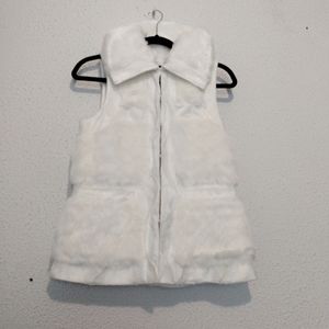RZ White Faux Fur Pockets Lined Hook Eye Vest sz XXS